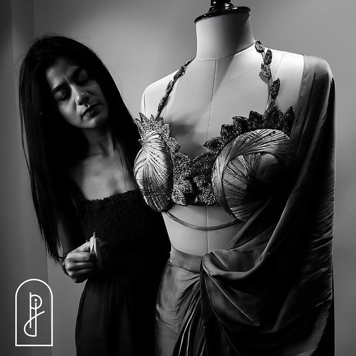 String Art Couture: Redefining Embroidery Through Innovation