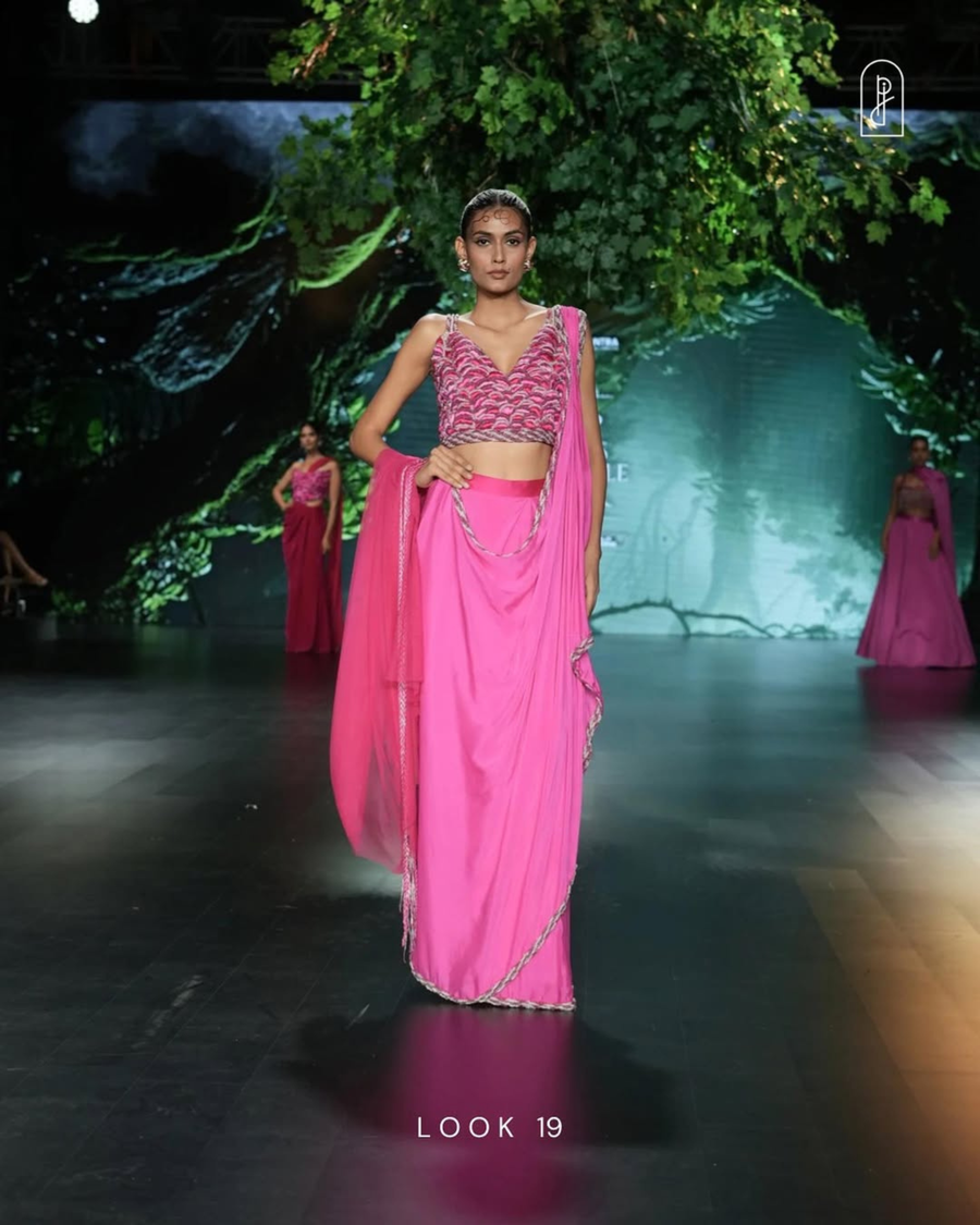 Look 19