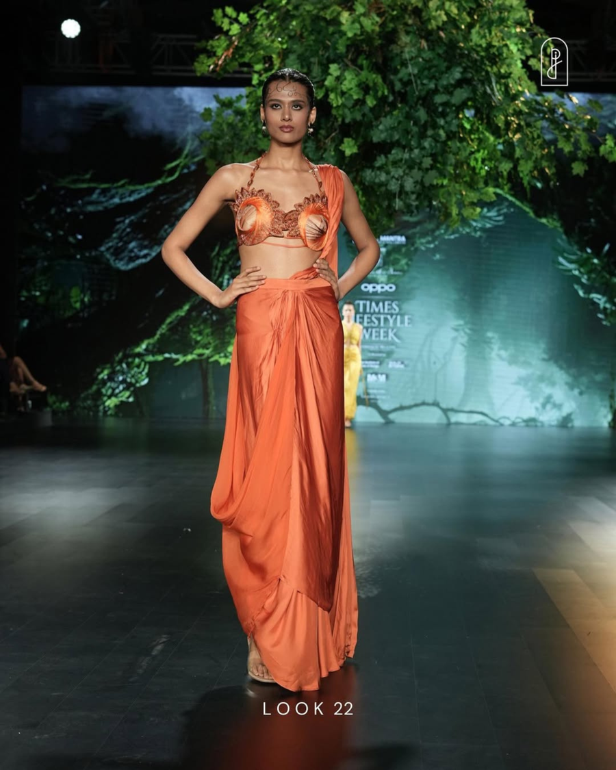 Look 22