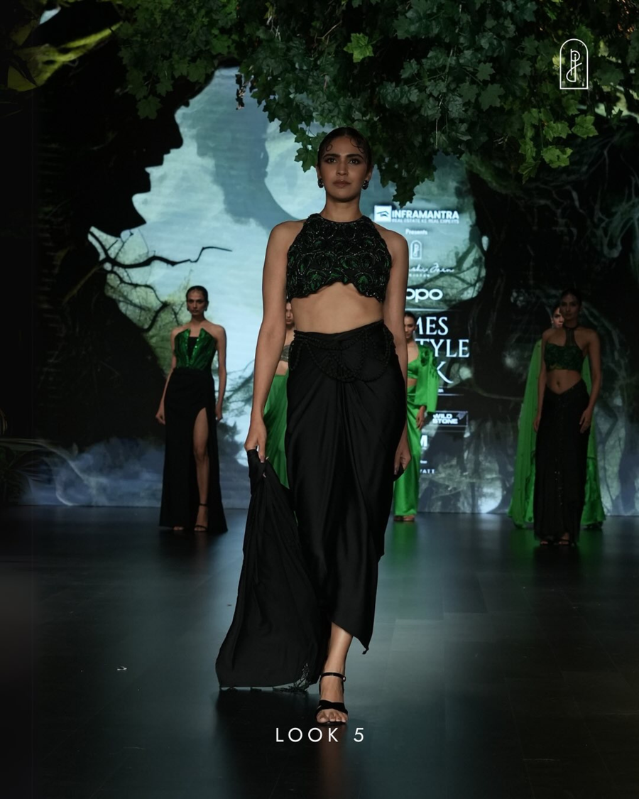 Look 5