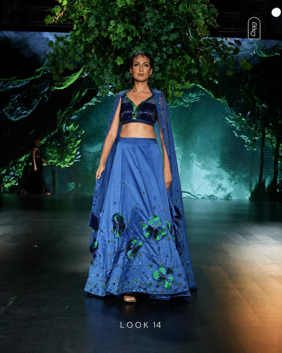 Look 14